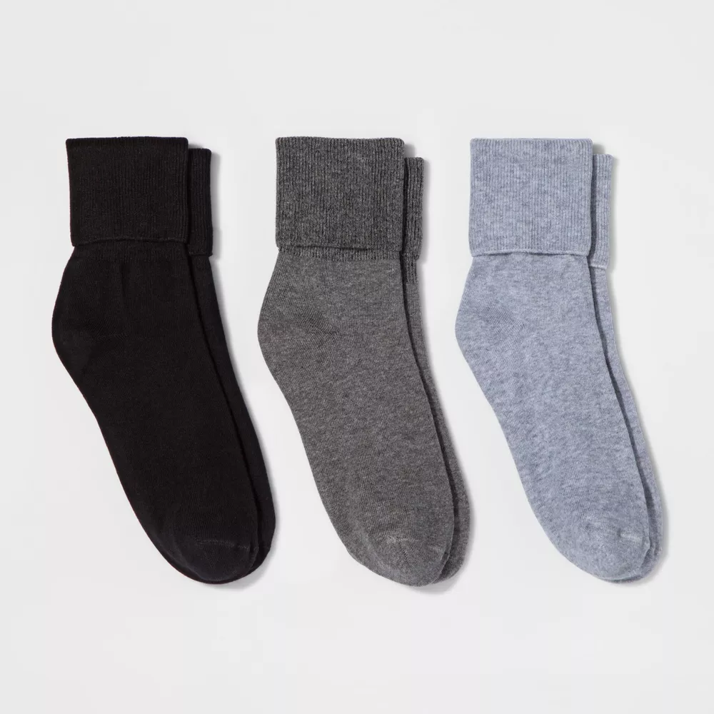 Cuffed socks for wearing with sandals fro Target in blue